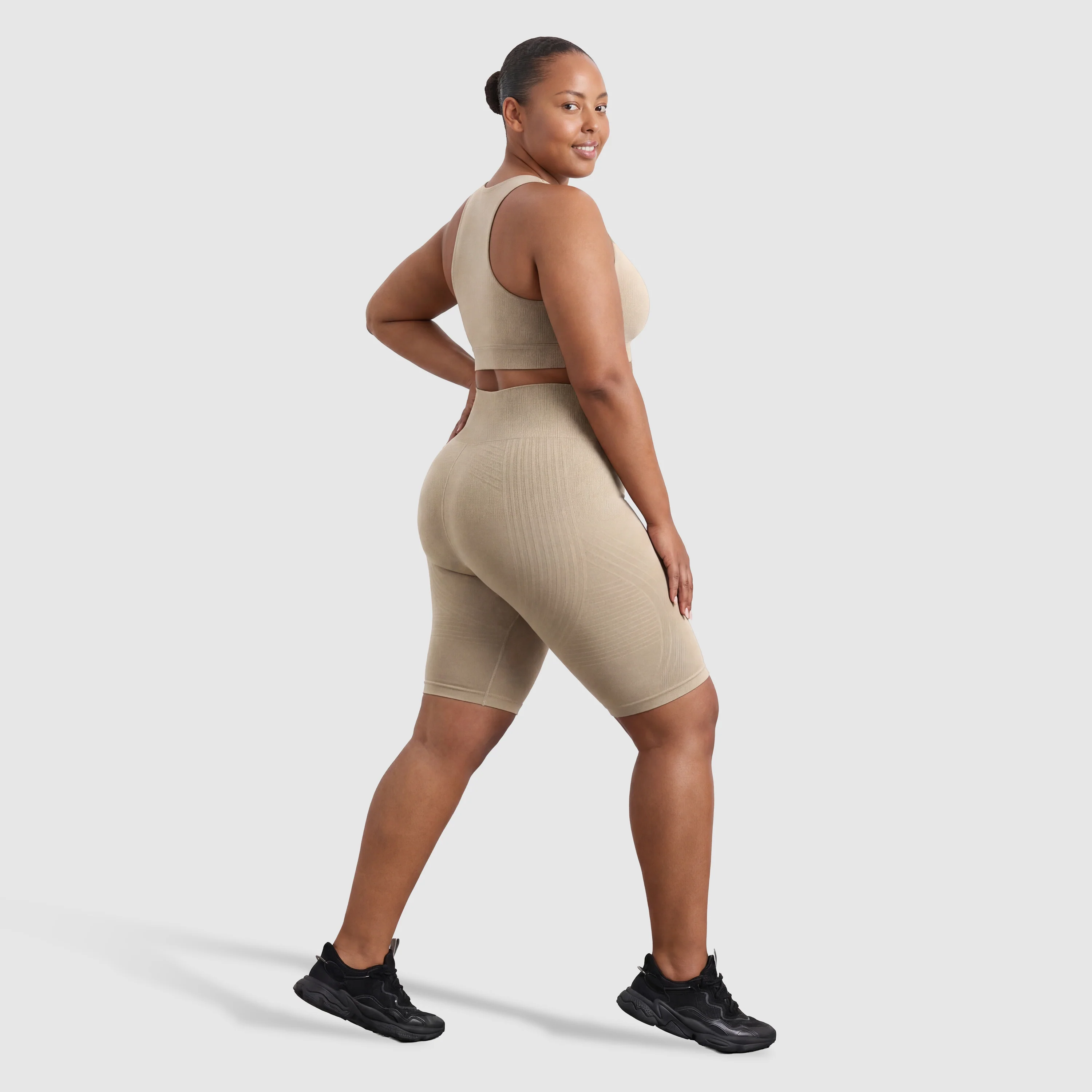 Sculpt 3D™ – Lift & Smooth Shorts - Image 10
